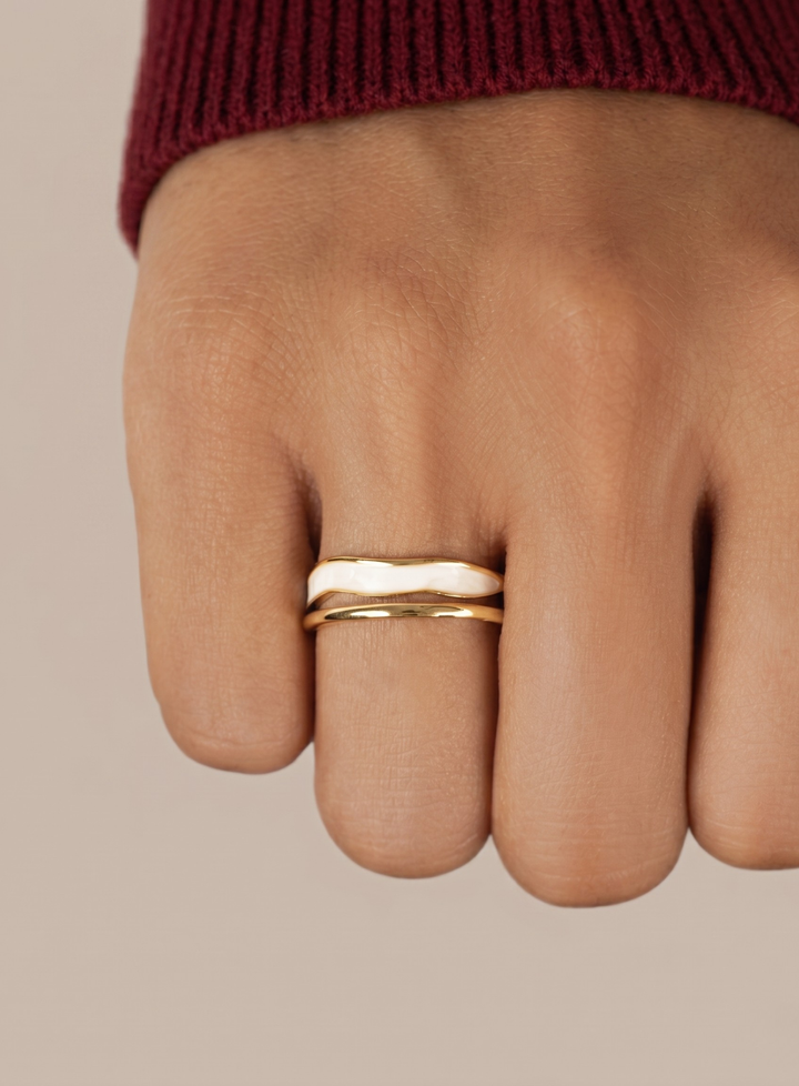 Gylden Bølge ring