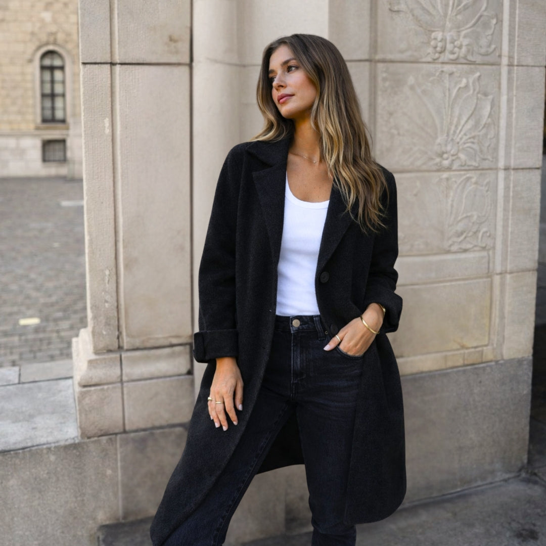 Stella™ | Elegant jakke med knapper