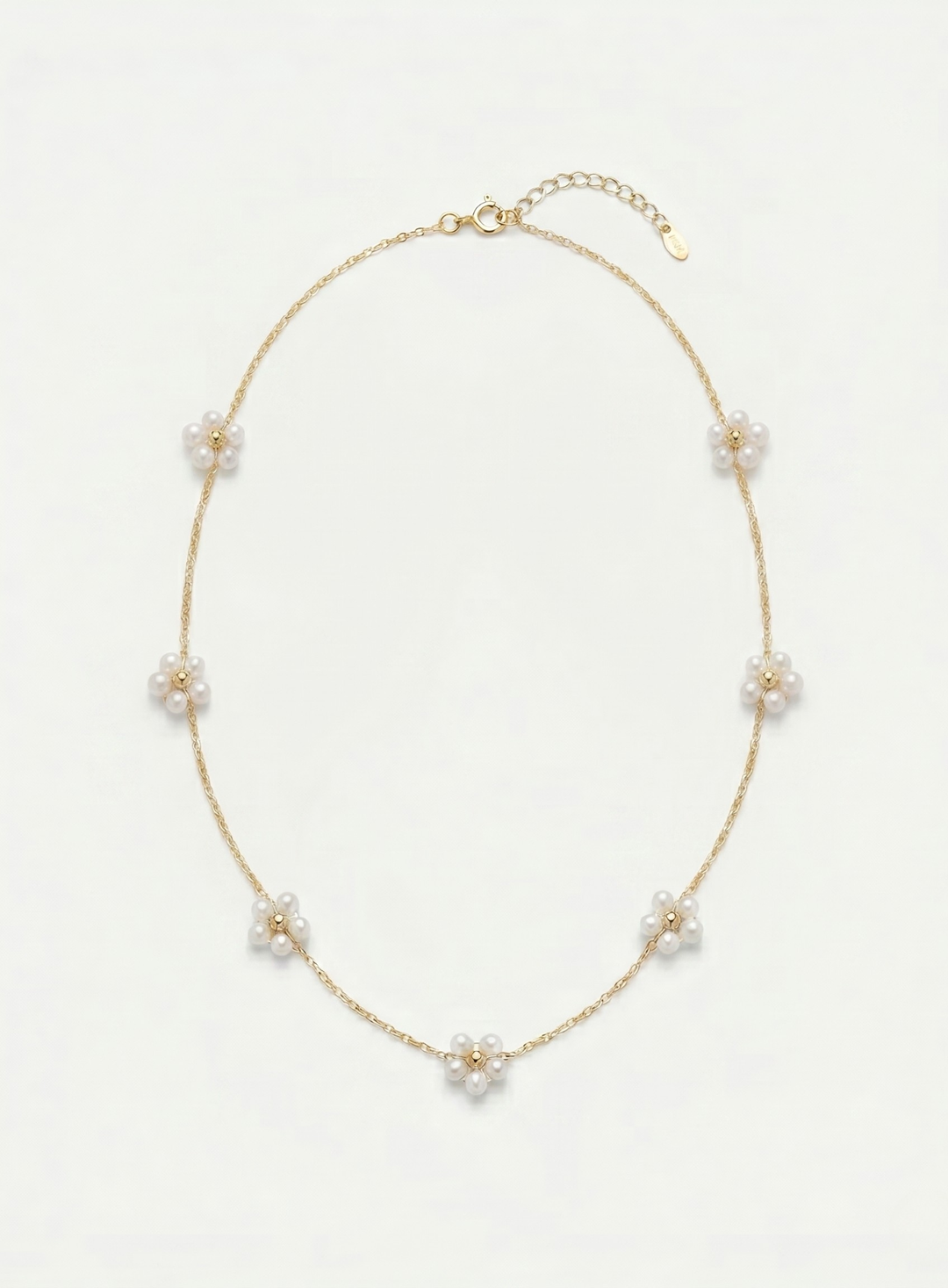Collar Elegance Floral