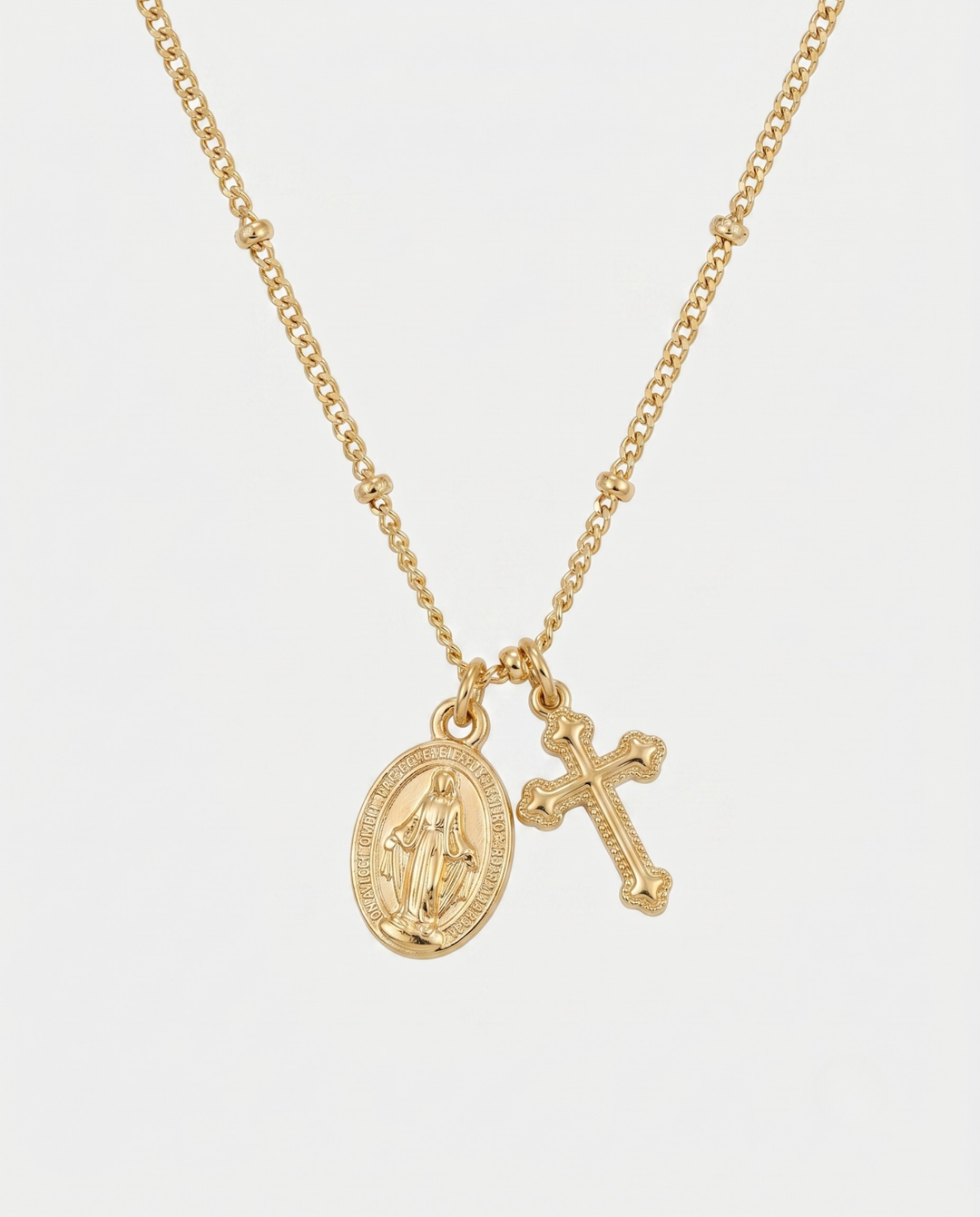 Fé Halskæde med Kors og Medalje