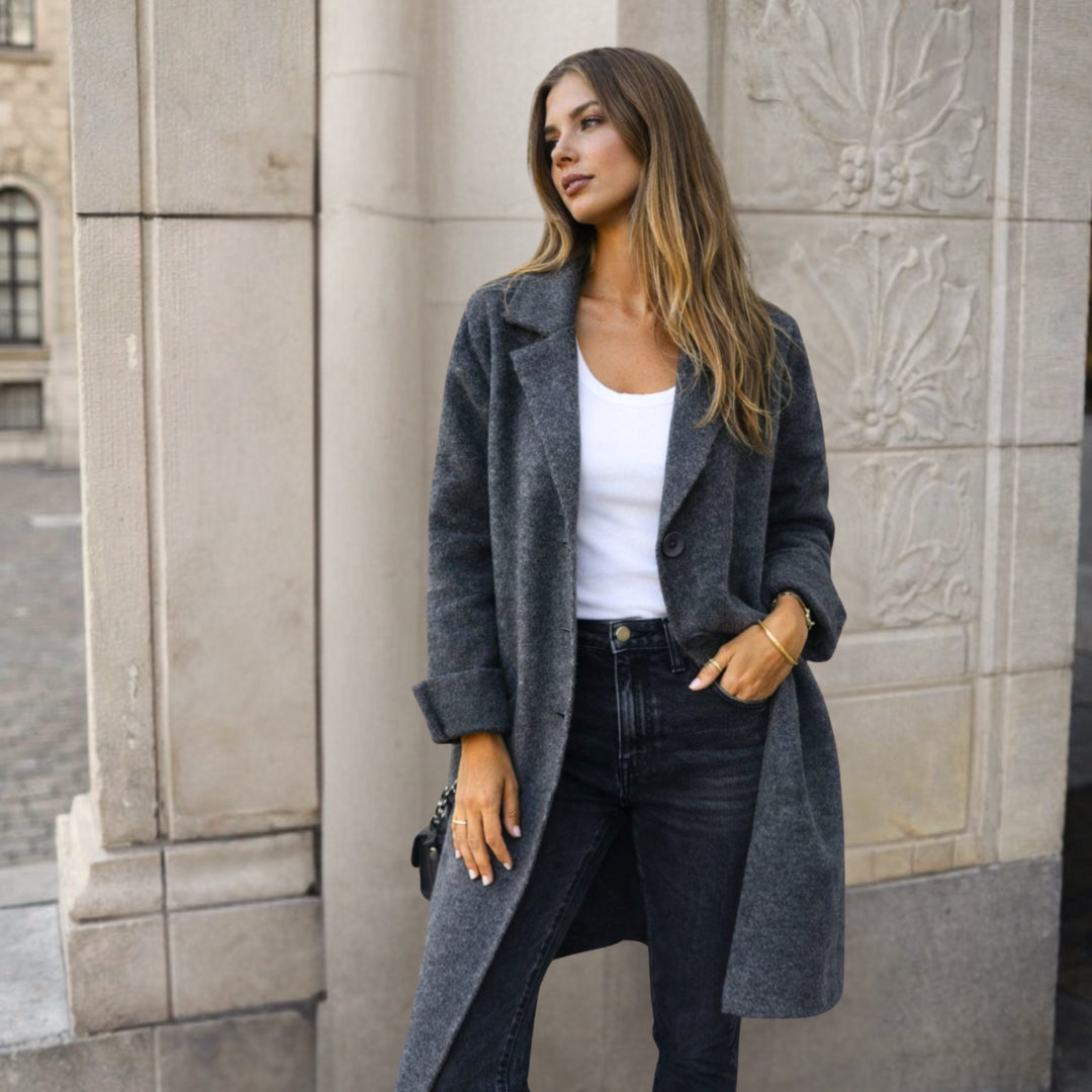 Stella™ | Elegant jakke med knapper