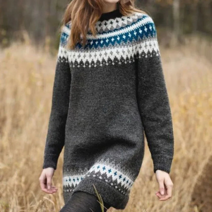 April | Vintage Islandstrikpullover