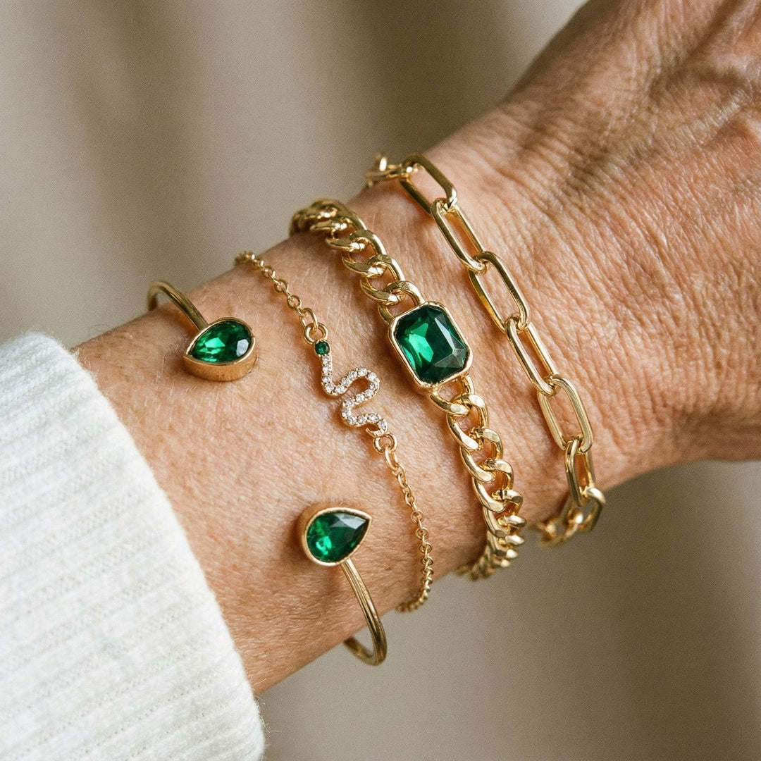 Armbåndsæt med grønne krystaller
