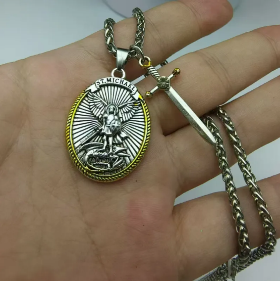 Vintage dekorativni ovratnik za moške