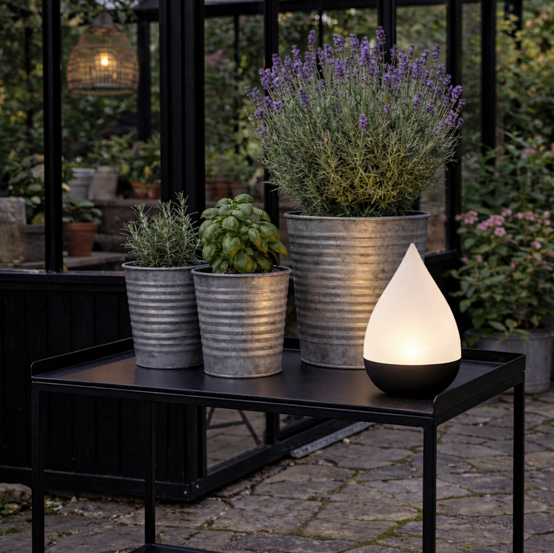 Bordlampe AURA med solceller