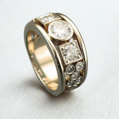 Vintage zlat prstan z cubic zirconia