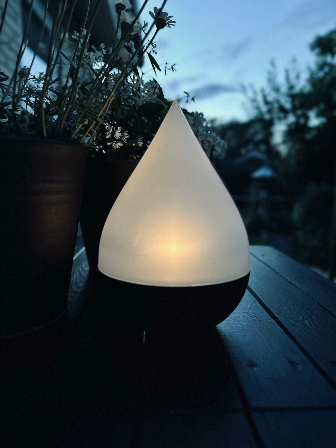 Bordlampe AURA med solceller