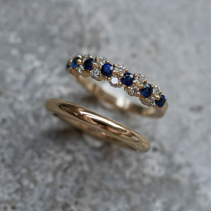 Conjunto de anillos elegantes con zirconia azul vintage
