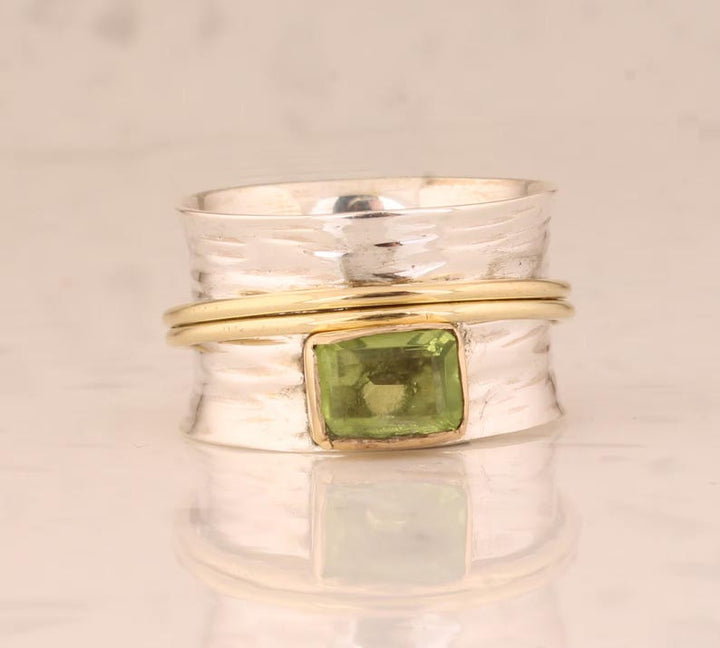 Ring af ædelsten