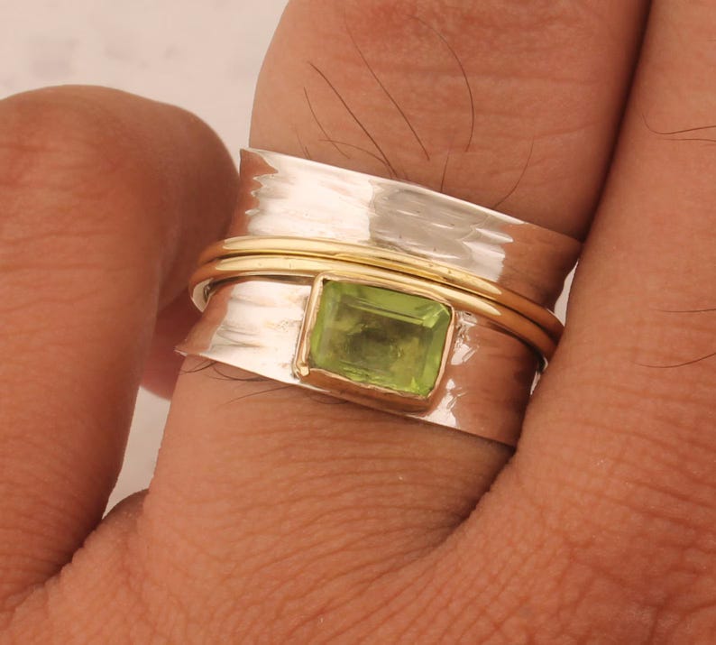 Ring af ædelsten