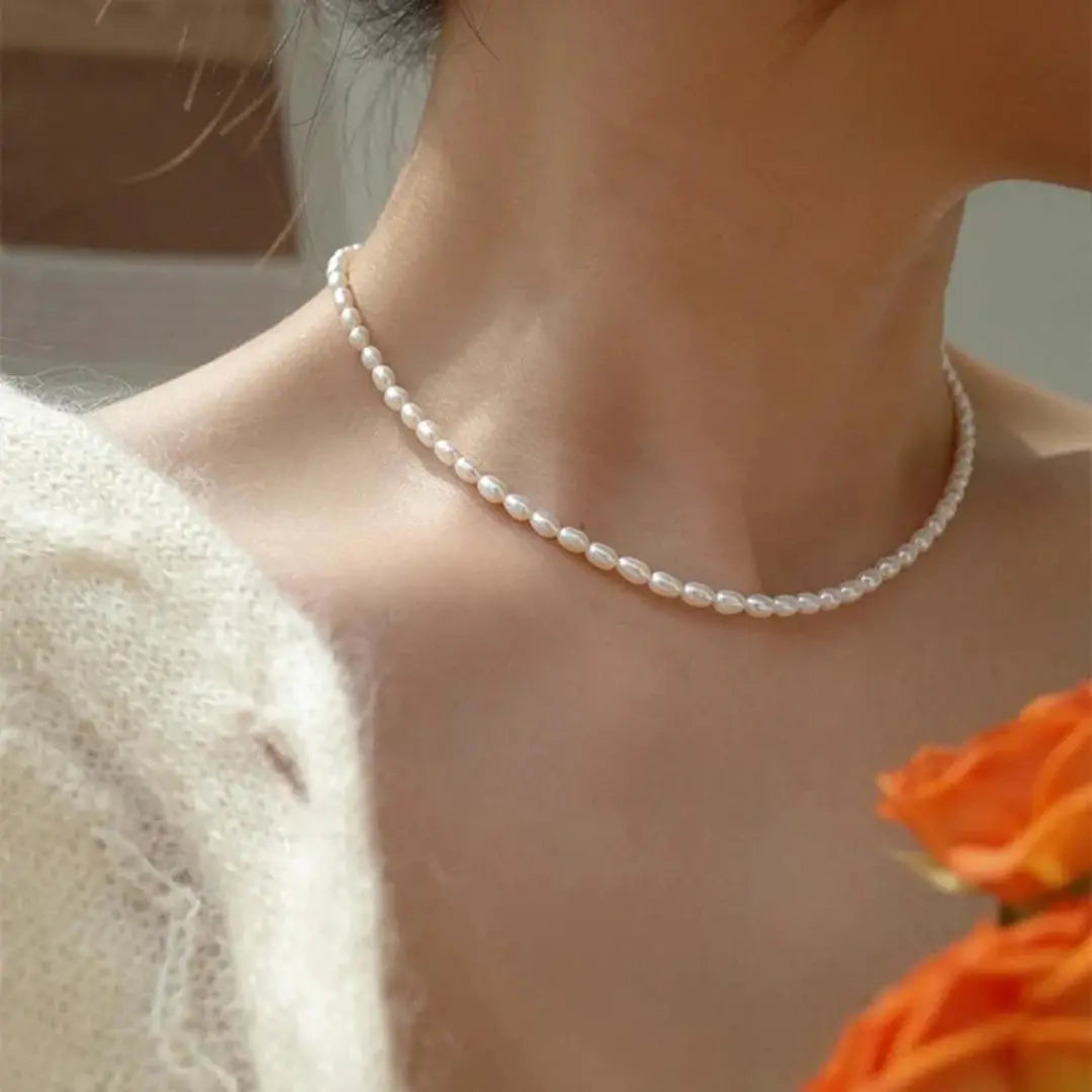 Eleganten Perlni Ovratnik