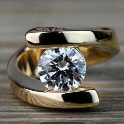 Vintage spiralring med cubic zirconia