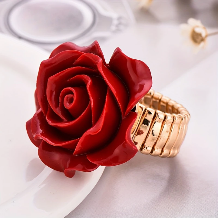 Guldring med Rød Rose