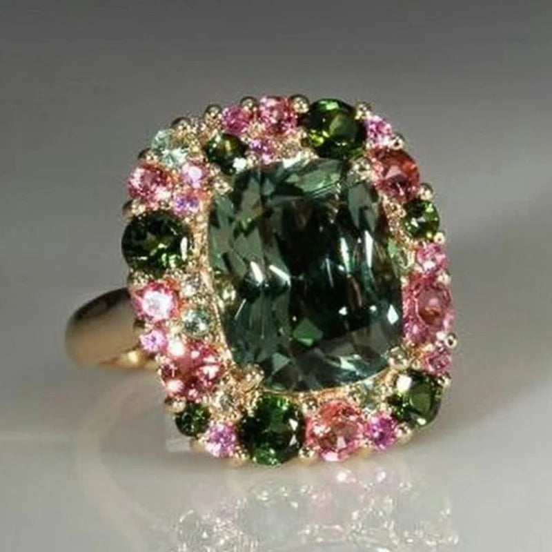 Vintage ring i grønt og rosa guld