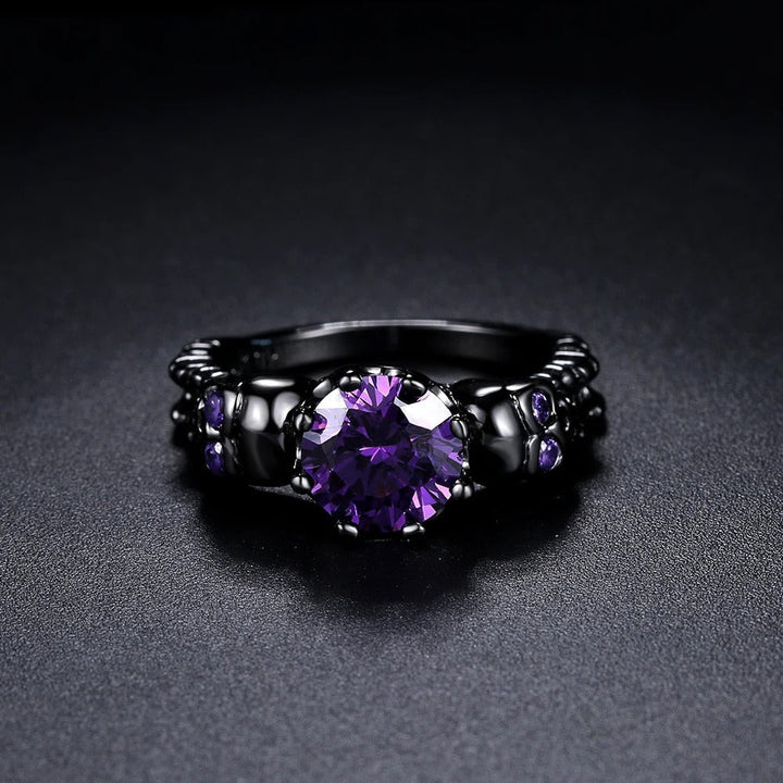 Vintage Sort Rund Ring med Lilla Ædelsten og Indviklet Design