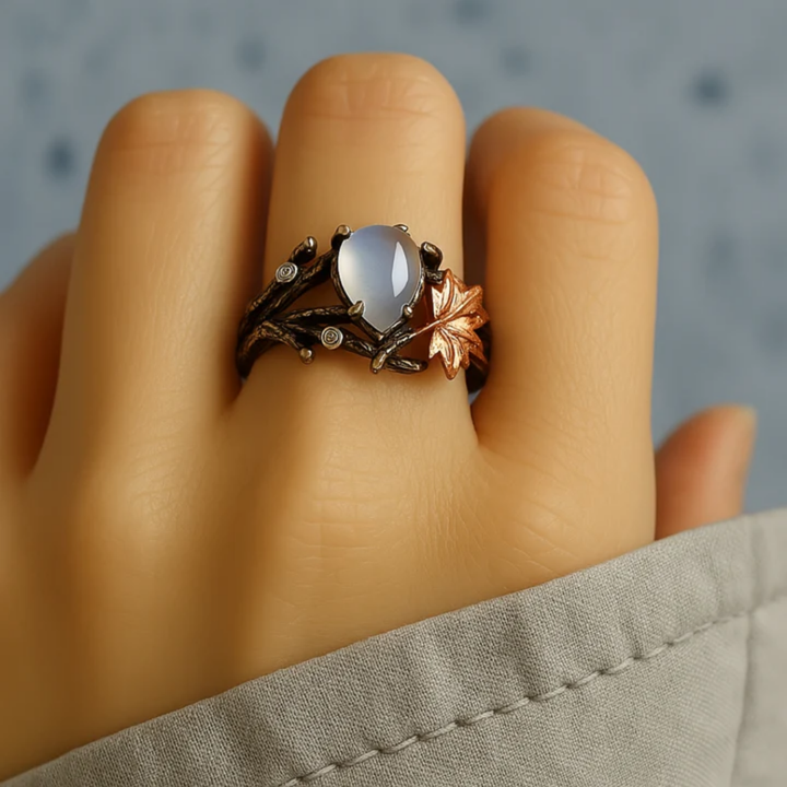 Ring med naturlig måne